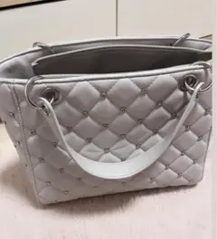 MAJESTIC LEGON ビジューキルティングバック(アイスグレー)