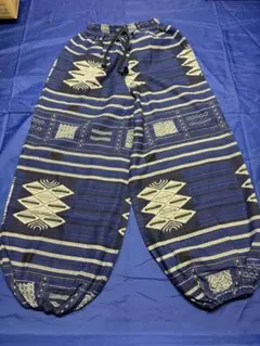 Item thumbnail for item 05d245a1-08d6-448c-9d53-242fdb0c15ee