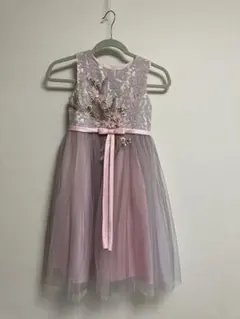 ピンクとグレーの刺繍ドレス　130