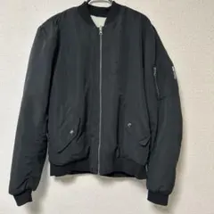 BASE CONTROL アウター　リバーシブル　ブラック・ホワイト