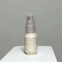 キャンメイク　モイストプリズムプライマー01