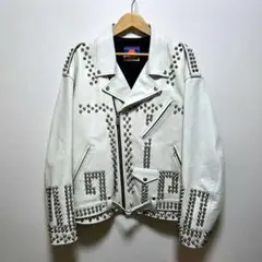 Item thumbnail for item 0e6bd678-3c81-4164-ade3-7564d51de408