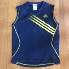 adidas タンクトップ　袖なし