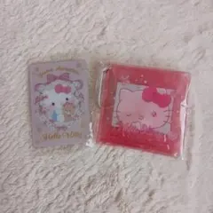 ハローキティ　ウエハースカード＆クリアポーチ