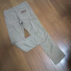 Item thumbnail for item b7636361-d217-4603-aaec-f9de32000cea