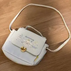 シナモンロール　ショルダーバッグ　ライトブルー