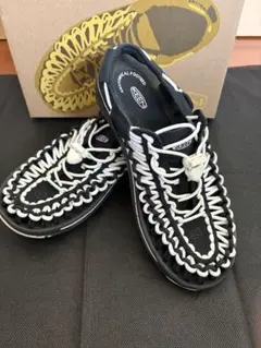 オールジェンダーシャンティアーツKEEN x ESOW x GINZA GL - メルカリ
