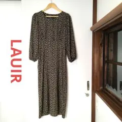 LAUIR（ラウアー） 花柄ロングワンピース Mサイズ ブラック系