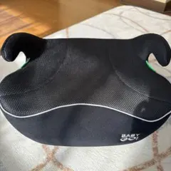 ジュニアシート7歳〜 洗濯機で丸洗い○ color ブラック