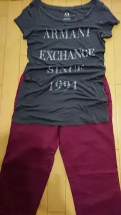 アルマーニ Tシャツのサムネイル