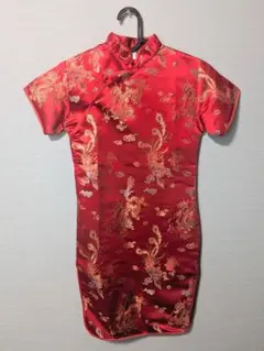 赤い龍刺繍チャイナドレス