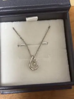 4℃ シルバー ドロップ型 ネックレス