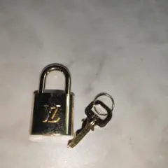 ルイ・ヴィトン 南京錠 No.3