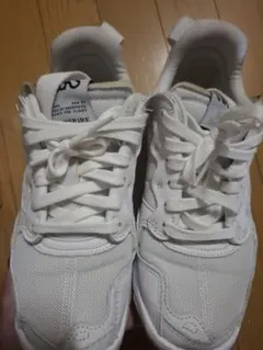 NIKE JORDAN MA2 ホワイト スニーカー
