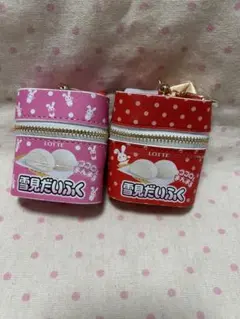 雪見だいふく スカーフ付チャームポーチ　赤 とピンク