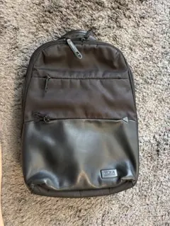 TUMI バックパック リュック PC収納可のサムネイル