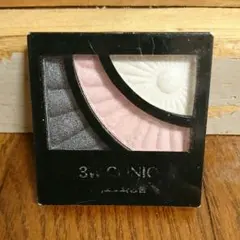 韓国コスメ★３色アイシャドウ
