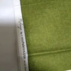 #3157　Stoff Fabrics オリーブグリーンのムラ染め　約56cm