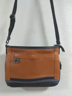 DOUBLES軽量　メンズキャメルショルダーバッグ