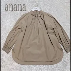 大人気！anana 襟元パール　BIGパール　ブラウスのサムネイル