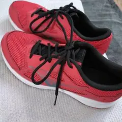 Mizuno ランニングシューズ マキシマイザー　26.5cm