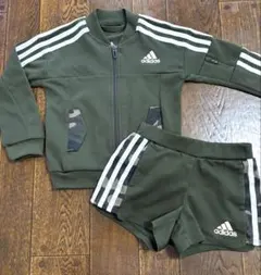 adidas オリーブ ジャージセットアップ サイズ100 メンズ レディース