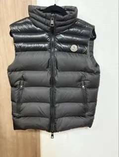 2025年最新】モンクレール ダウンベストの人気アイテム - メルカリ