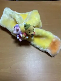くまのプーさん ピグレット フェイクファー マフラーのサムネイル