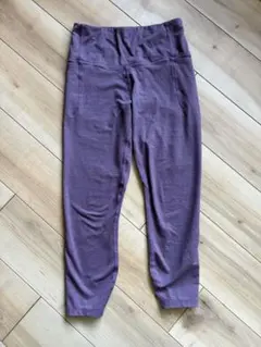 lululemon レギンス クロップ丈 パープル サイズ4 - メルカリ