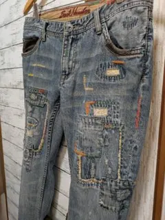 BACK NUMBER パッチワーク リメイク風フレアデニム W84 ポップ刺繍のサムネイル