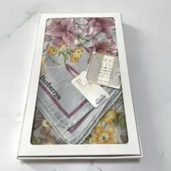 Burberrys 花柄シルクロングスカーフ 2026年最新】BURBERRY 柄・デザイン：花柄 レディース バンダナ