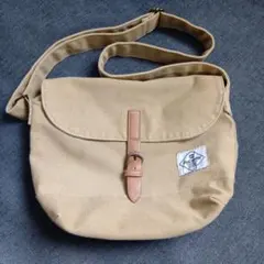 Item thumbnail for item d31c60f7-f5c6-4698-95eb-fcc5951e0b67