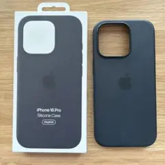 Apple iPhone用ブラックソフトケース