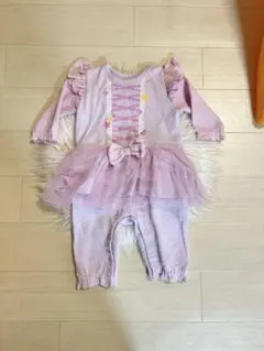 ラプンツェルデザインの薄紫フリルロンパース 80cm