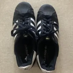 adidas SUPERSTAR ブラック ホワイト スニーカーのサムネイル