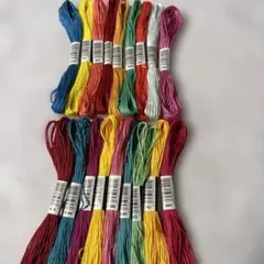 刺繍糸　１８本セット　ビビットカラー　ミサンガ　刺し子ステッチ