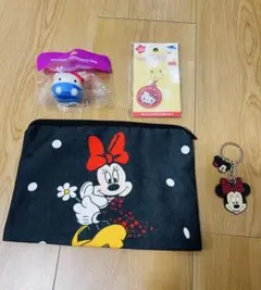 ミニーちゃん　ポーチ　キーホルダー