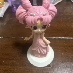 ピンクドレス ツインテール フィギュア