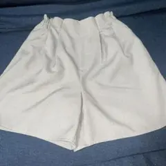 GU ショートパンツ ベージュ