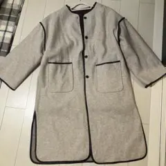 ライナー付きパイピングノーカラーコート　アイボリー