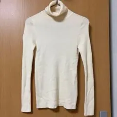 【⚠️12月中に売れなければ削除します】 リブ編みタートルネックセータークリーム色