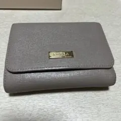 FURLA 財布