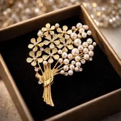 花束ブローチ　ビジュー　パールブローチ　ブーケ　アクセサリー　華やか　高見え