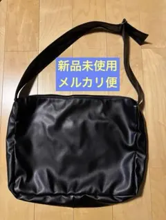 TAKEO KIKUCHI ショルダーバッグ 新品未使用のサムネイル