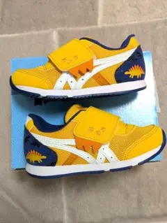 asicsスクスク スニーカー 16.0cmのサムネイル