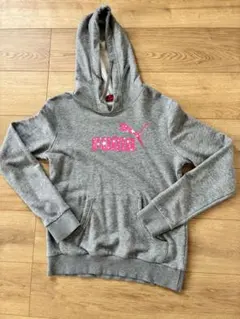 PUMA グレー パーカー フード付き
