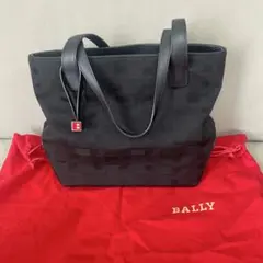 BALLY　ブラックショルダーバッグ