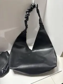 Item thumbnail for item fc137d07-d4f7-42e8-883f-25d58083ba24