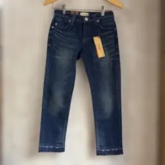 Item thumbnail for item 46cbed04-8a39-4fd1-bd39-eca85363986b