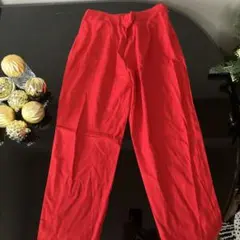 赤 ワイドパンツ